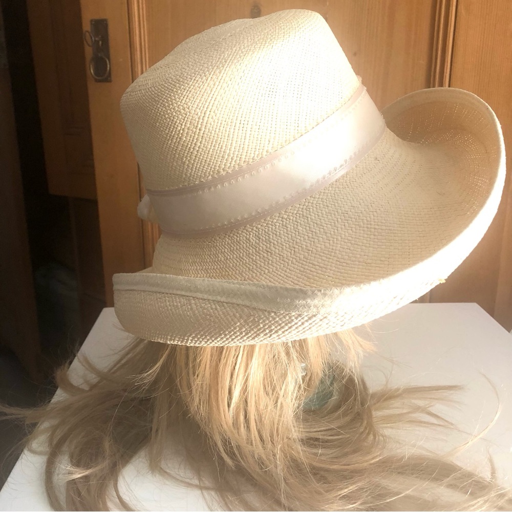 SOLD Vintage Barabara Allen custom raffia hat w detachable flower ornament - Picture 6 of 11